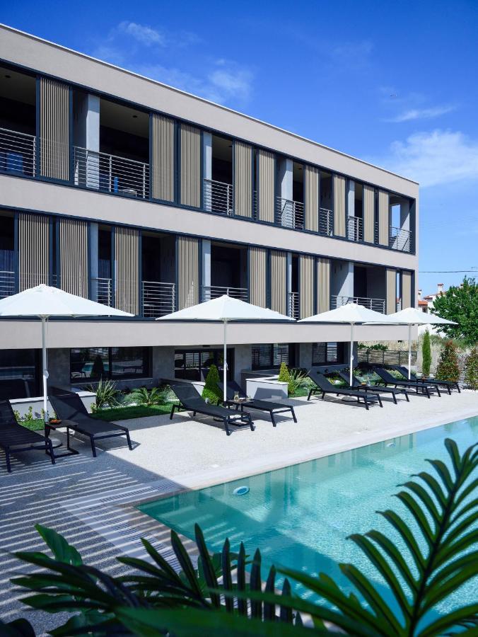 Anassa Butik Living Nikiti Aparthotel Exterior photo