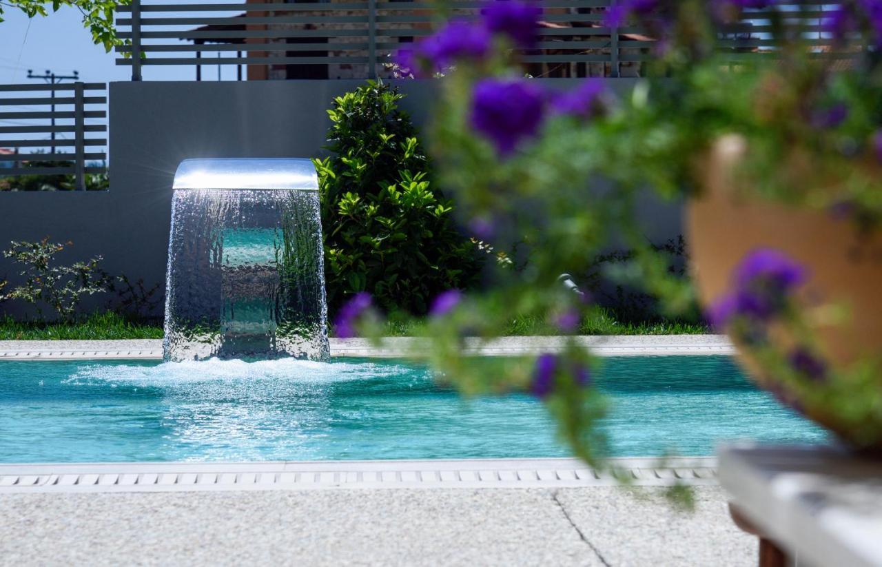 Anassa Butik Living Nikiti Aparthotel Exterior photo