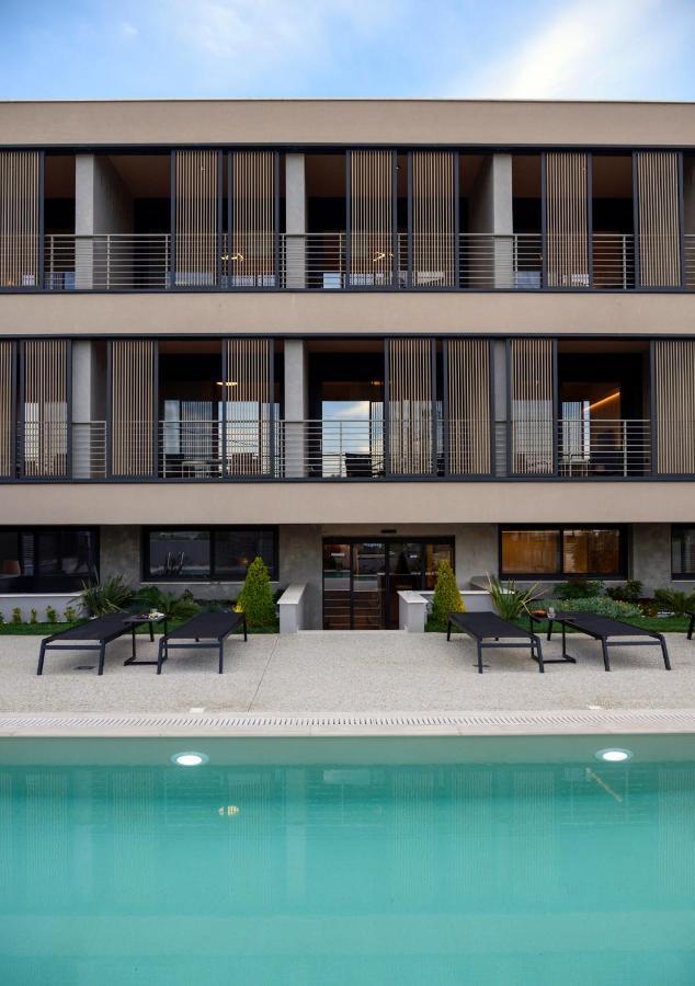 Anassa Butik Living Nikiti Aparthotel Exterior photo