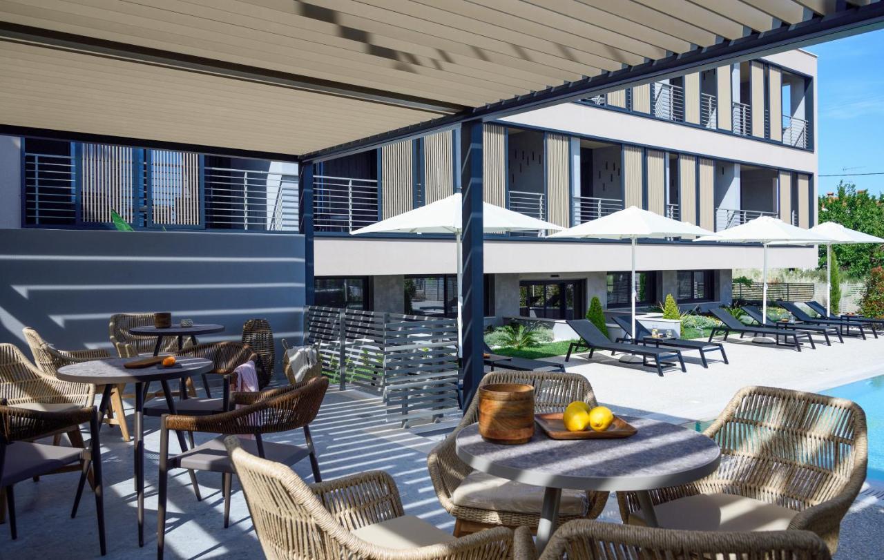 Anassa Butik Living Nikiti Aparthotel Exterior photo